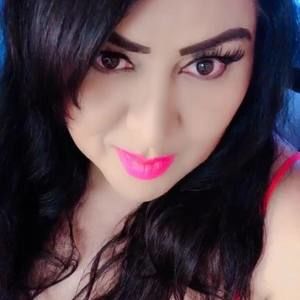 Meet your Posher, Joseline magy